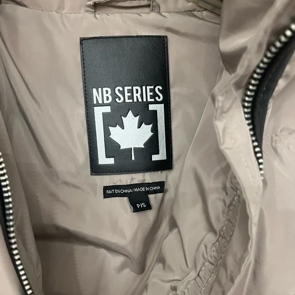 Down jacket with real fur - Picture 5 of 8